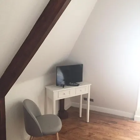Chambres D'hotes Et Le Dekale Saint-Capraise-de-Lalinde